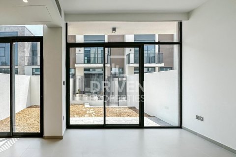 Σπίτι σε Arabian Ranches 3, Dubai, ΗΑΕ 3 υπνοδωμάτια, 180 τ.μ. Αρ. 603067 - φωτογραφία 4