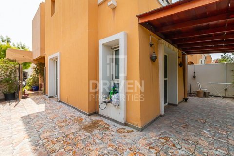 Vilë në Arabian Ranches, Dubai, Emiratet e Bashkuara Arabe 3 dhoma gjumi, 341 m2. № 603068 - Foto 7