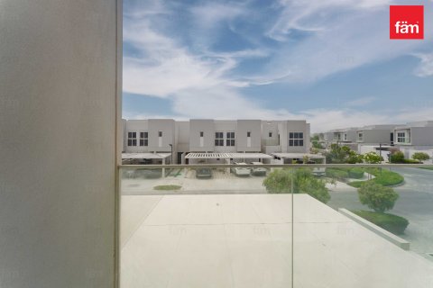 Shtëpi në qytet në Dubai, Emiratet e Bashkuara Arabe 3 dhoma gjumi, 179 m2. № 624960 - Foto 19