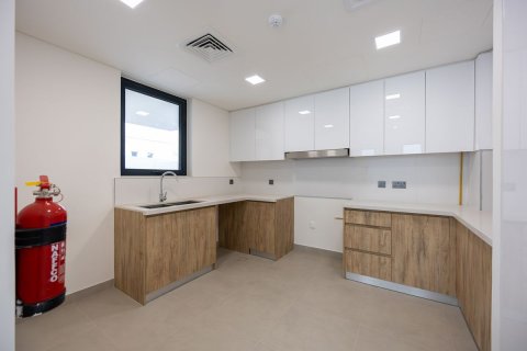 Üürile anda ärikinnisvara on the Yas Island, Abu Dhabi, AÜE: 3 magamistoaga, 189 m² Nr 594348 - pilt 6
