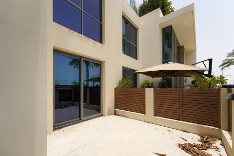 Řadový dům na Saadiyat Island, Abu Dhabi, SAE 3 ložnice, 305 m² Č.: 594403 - fotografie 27