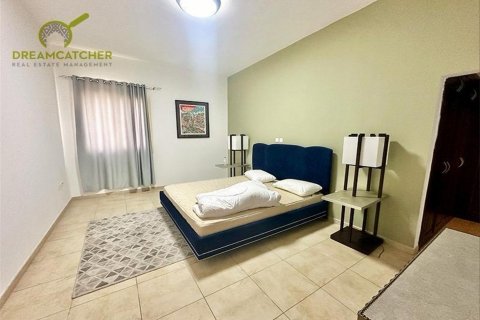 Vilë në Al Hamra Village, Ras Al Khaimah, Emiratet e Bashkuara Arabe 5 dhoma gjumi, 982.5 m2. № 588412 - Foto 13