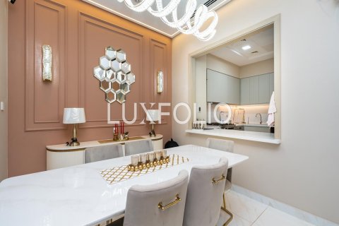 Řadový dům v Al Furjan, Dubai, SAE 3 ložnice, 255 m² Č.: 627406 - fotografie 2