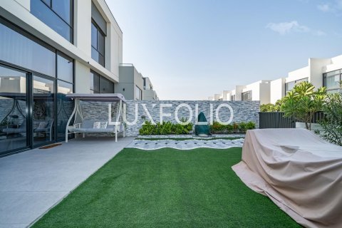 Řadový dům v Al Furjan, Dubai, SAE 3 ložnice, 255 m² Č.: 627406 - fotografie 20