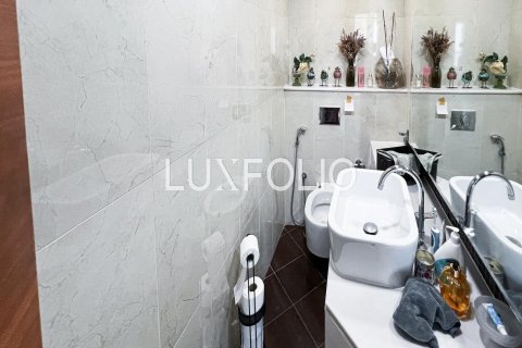 Apartment in Dubai Marina, UAE 3 bedrooms, 160 sq.m. № 627410 - photo 12