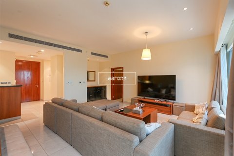 Пәтер DIFC, Дубай, БАӘ-да 1 жатын бөлме, 103 м² № 568532 - фото 1