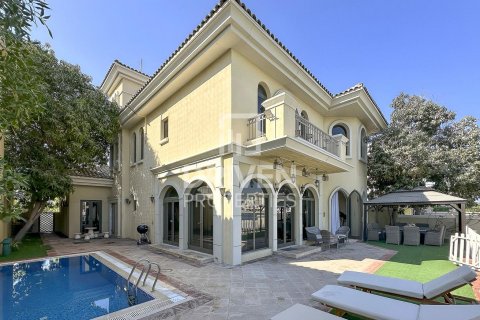 Vilë në Palm Jumeirah, Dubai, Emiratet e Bashkuara Arabe 5 dhoma gjumi, 682 m2. № 603576 - Foto 10