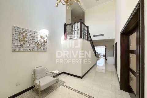 Vilë në Palm Jumeirah, Dubai, Emiratet e Bashkuara Arabe 5 dhoma gjumi, 682 m2. № 603576 - Foto 30