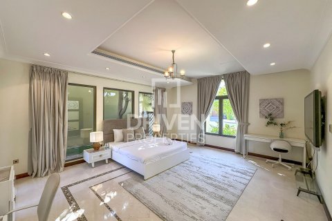 Vilë në Palm Jumeirah, Dubai, Emiratet e Bashkuara Arabe 5 dhoma gjumi, 682 m2. № 603576 - Foto 4