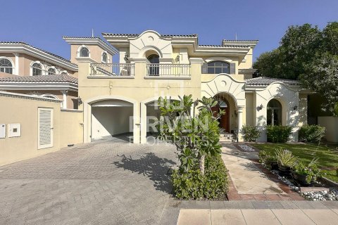 Vilë në Palm Jumeirah, Dubai, Emiratet e Bashkuara Arabe 5 dhoma gjumi, 682 m2. № 603576 - Foto 19