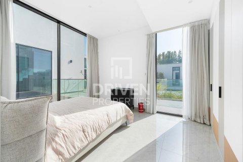 Vilë në Al Barari, Dubai, Emiratet e Bashkuara Arabe 5 dhoma gjumi, 585 m2. № 603577 - Foto 9
