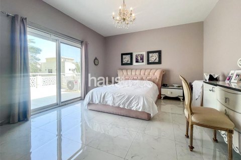 Βίλα σε Meadows, Dubai, ΗΑΕ 4 υπνοδωμάτια, 376 τ.μ. Αρ. 626689 - φωτογραφία 2