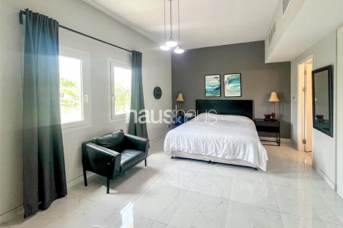 Βίλα σε Meadows, Dubai, ΗΑΕ 4 υπνοδωμάτια, 376 τ.μ. Αρ. 626689 - φωτογραφία 3
