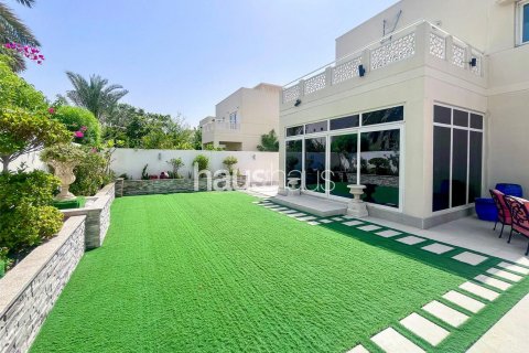 Βίλα σε Meadows, Dubai, ΗΑΕ 4 υπνοδωμάτια, 376 τ.μ. Αρ. 626689 - φωτογραφία 1