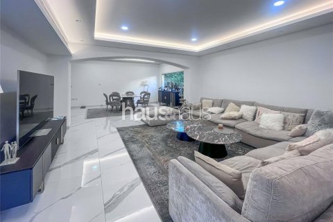 Vila v Meadows, Dubai, SAE 4 ložnice, 381 m² Č.: 626690 - fotografie 1