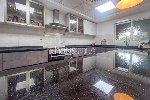 Vila v Meadows, Dubai, SAE 4 ložnice, 381 m² Č.: 626690 - fotografie 5