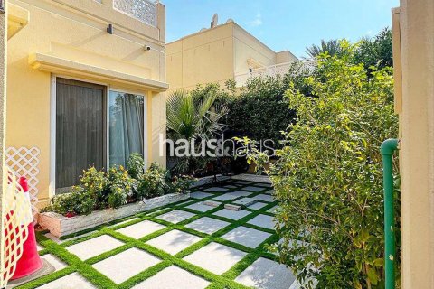 Vila v Meadows, Dubai, SAE 4 ložnice, 381 m² Č.: 626690 - fotografie 10