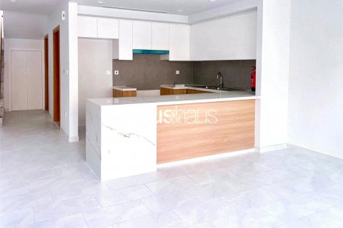 Villa in affitto a Dubai Land, Dubai, EAU 3 camere da letto, 161 mq. № 626758 - foto 3