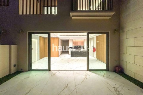 阿联酋 Dubai Jumeirah Golf Estates 待租 : 3 卧, 204 平方米 , 编号626759 - 照片 17