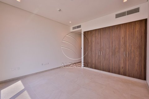 Villa sa Saadiyat Island, Abu Dhabi, UAE 4 silid-tulugan, 539 sq.m. № 615781 - larawan 16