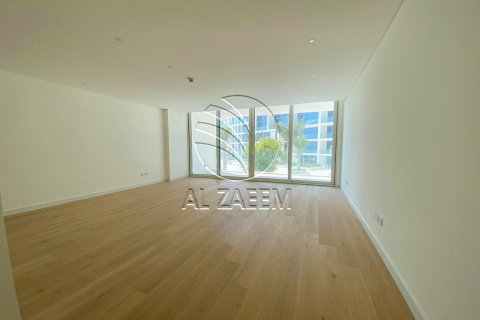 Apartmen di Saadiyat Island, Abu Dhabi, UAE 2 bilik tidur, 209 meter persegi № 615783 - foto 3