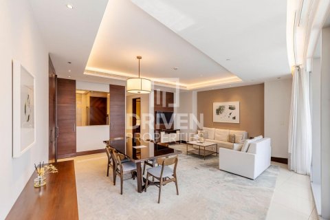 Apartament në Downtown Dubai (Downtown Burj Dubai), Dubai, Emiratet e Bashkuara Arabe 2 dhoma gjumi, 158 m2. № 601042 - Foto 3