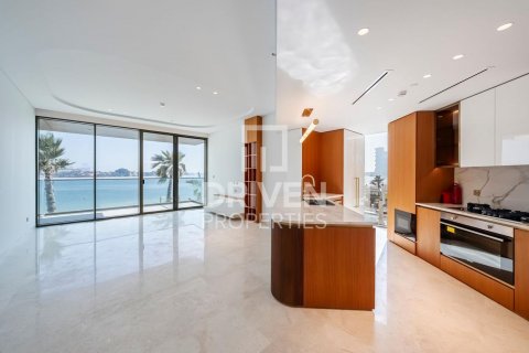 Apartment in Palm Jumeirah, Dubai, UAE 3 bedrooms, 182 sq.m. № 601033 - photo 13