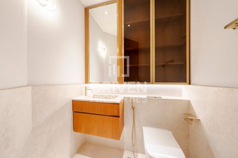 Apartment in Palm Jumeirah, Dubai, UAE 3 bedrooms, 182 sq.m. № 601033 - photo 9