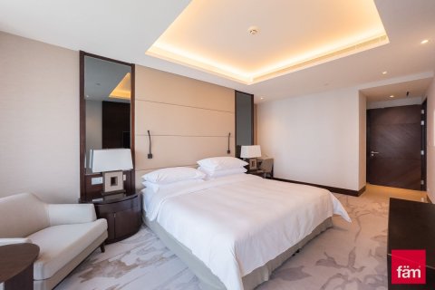 Apartment in Downtown Dubai (Downtown Burj Dubai), UAE 3 bedrooms, 225.5 sq.m. № 502662 - photo 18