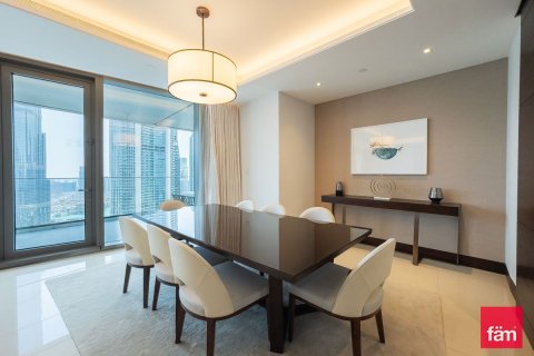Apartment in Downtown Dubai (Downtown Burj Dubai), UAE 3 bedrooms, 225.5 sq.m. № 502662 - photo 5
