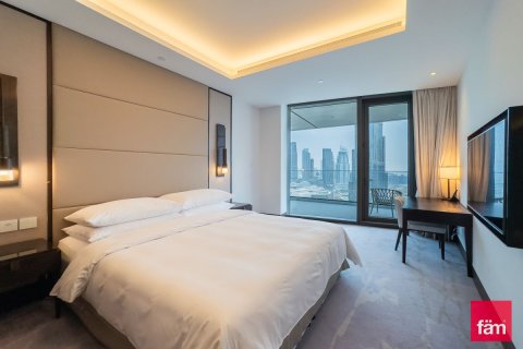 Apartment in Downtown Dubai (Downtown Burj Dubai), UAE 3 bedrooms, 225.5 sq.m. № 502662 - photo 15
