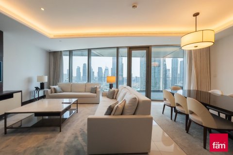 Apartment in Downtown Dubai (Downtown Burj Dubai), UAE 3 bedrooms, 225.5 sq.m. № 502662 - photo 2