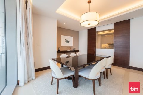 Apartment in Downtown Dubai (Downtown Burj Dubai), UAE 3 bedrooms, 225.5 sq.m. № 502662 - photo 30