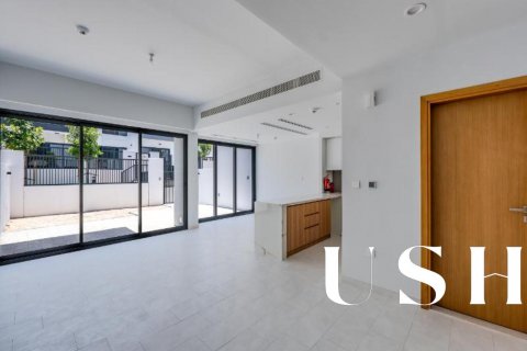Dubai Land、Dubai、UAE にあるタウンハウスの賃貸物件 3ベッドルーム、161 m2、No623706 - 写真 5