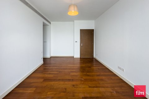 Huoneisto Al Wasl, Dubai, Arabiemiraatit 3 makuuhuonetta, 209.2 m2 № 622330 - kuva 14