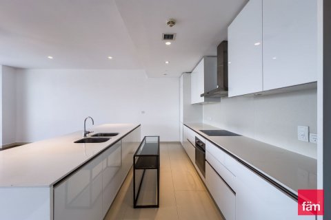 Huoneisto Al Wasl, Dubai, Arabiemiraatit 3 makuuhuonetta, 209.2 m2 № 622330 - kuva 6