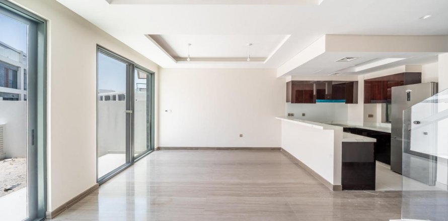 阿联酋 Dubai DAMAC Hills (Akoya by DAMAC) 别墅  4 卧, 151 平方米 , 编号 628643