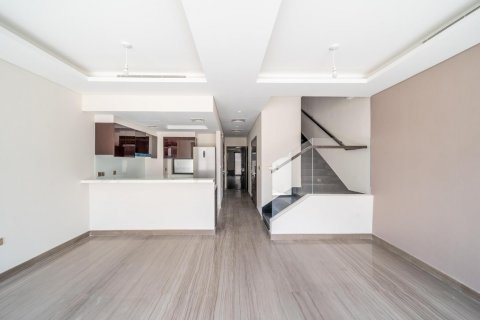 阿联酋 Dubai DAMAC Hills (Akoya by DAMAC) 待租 : 4 卧, 151 平方米 , 编号628643 - 照片 3
