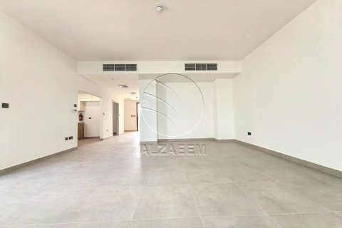 Зняти в оренду віллу на Остров Яс, Абу-Даби, ОАЕ 4 спальні, 210м2, № 615492 - фото 2