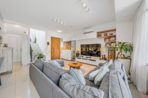 Řadový dům v Town Square, Dubai, SAE 3 ložnice, 206 m² Č.: 593730 - fotografie 3