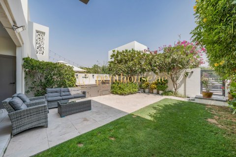 Řadový dům v Town Square, Dubai, SAE 3 ložnice, 206 m² Č.: 593730 - fotografie 21