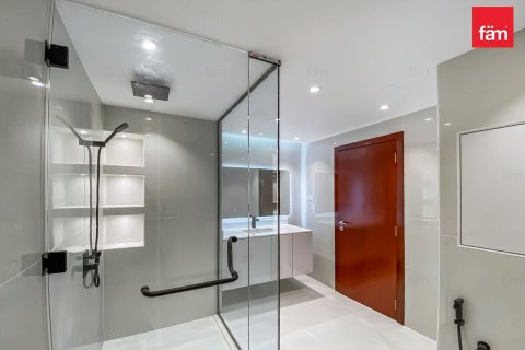 Apartment til leje i Dubai, UAE 3 soveværelser, 185 kvm № 621483 - foto 27