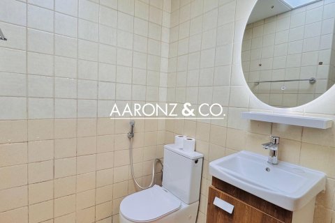 Apartemen di Dubai Marina, UEA 1 kamar tidur, 64.6 m2 nomor 624407 - foto 14