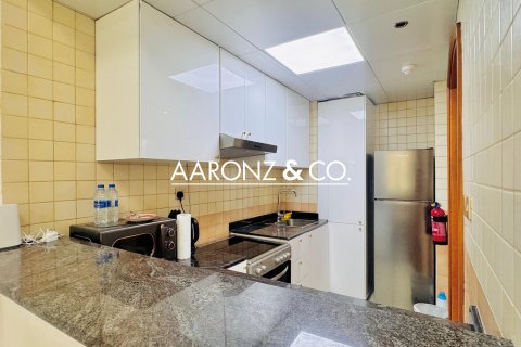 Apartemen di Dubai Marina, UEA 1 kamar tidur, 64.6 m2 nomor 624407 - foto 11