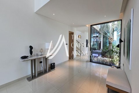 Vila na Saadiyat Island, Abu Dhabi, SAE 4 ložnice, 720 m² Č.: 604969 - fotografie 6