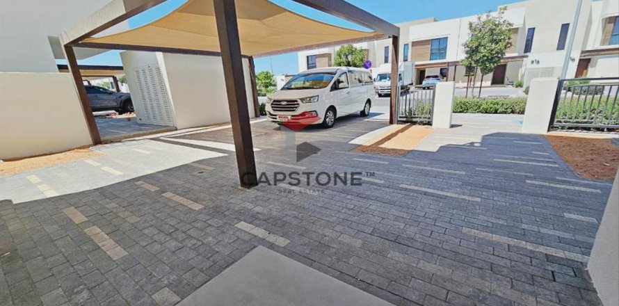 Vila na Yas Island, Abu Dhabi, SAE 4 ložnice, 209 m² Č.: 604592
