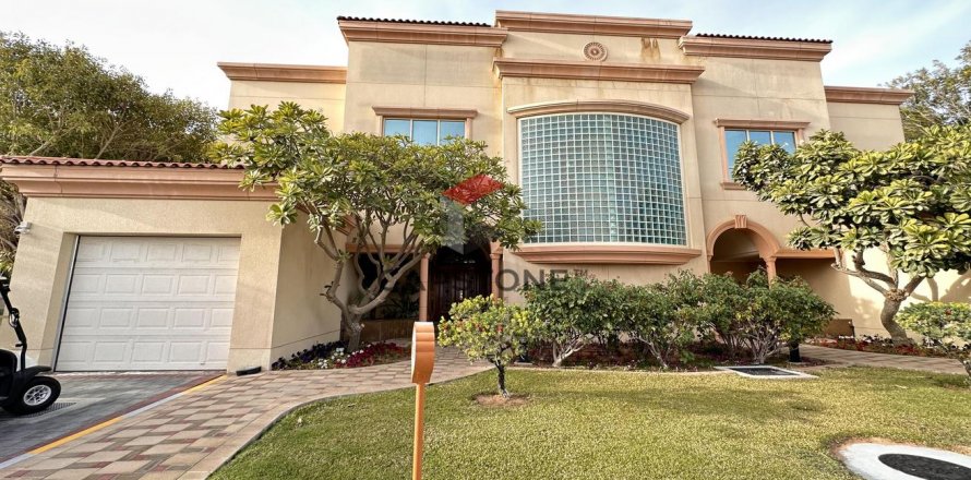 Вилла Al Raha Beach, Абу-Даби, БАӘ-да 3 жатын бөлмелер, 495 м² № 604564