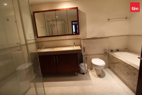 Apartemen di Downtown Dubai (Downtown Burj Dubai), UEA 2 kamar tidur, 150.7 m2 nomor 589754 - foto 9