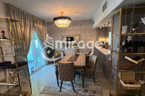Vila v Al Reef, Abu Dhabi, SAE 4 ložnice, 180 m² Č.: 574191 - fotografie 13