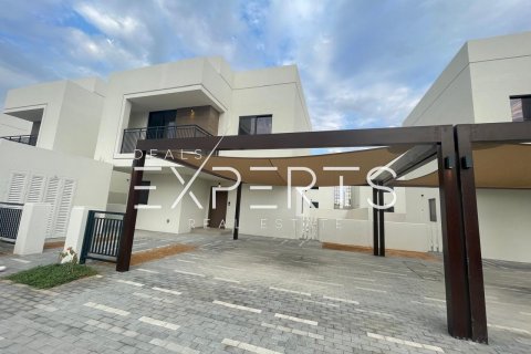 Vila di Yas Island, Abu Dhabi, UEA 4 kamar tidur, 315 m2 nomor 584758 - foto 1